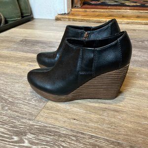 Dr Scholl's Wedge Ankle Bootie, size 6 - Like New